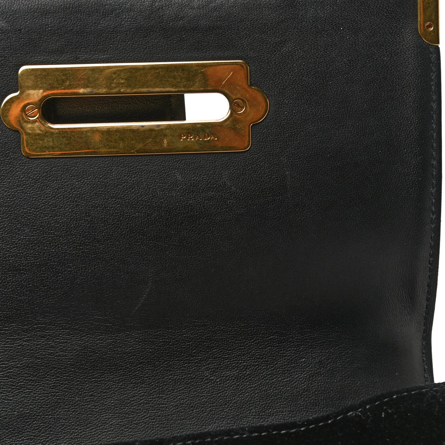 Velvet City Calfskin Cahier Bag Black
