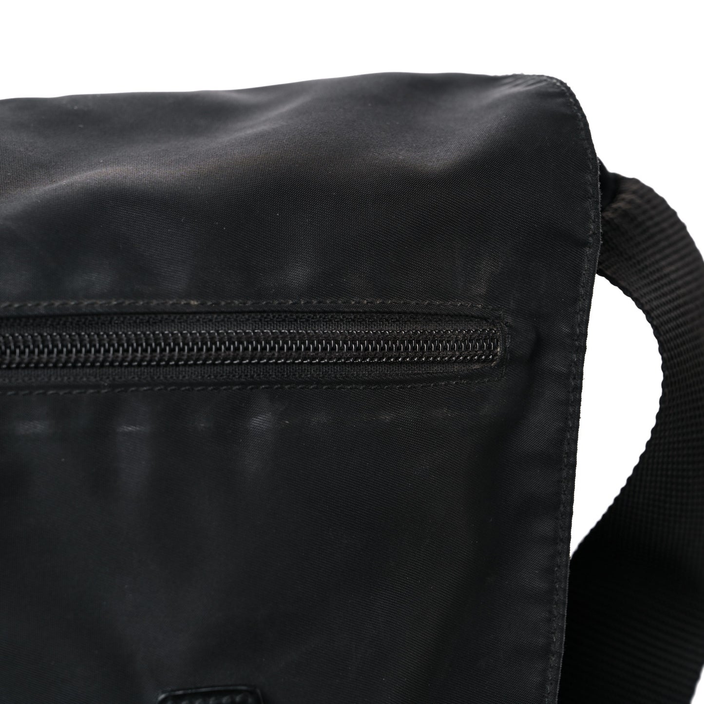 Nylon Vela Messenger Bag Black