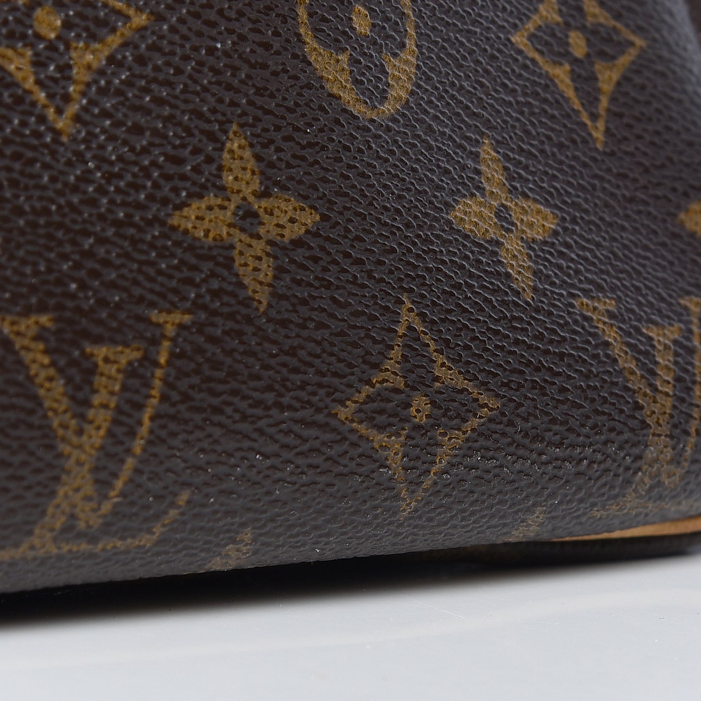 Monogram Batignolles Horizontal