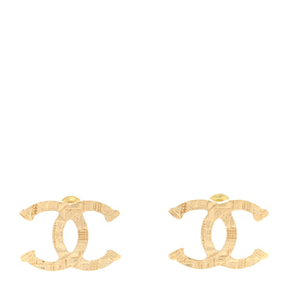 Chanel Metal Tweed Effect CC Earrings Gold 1 of 7