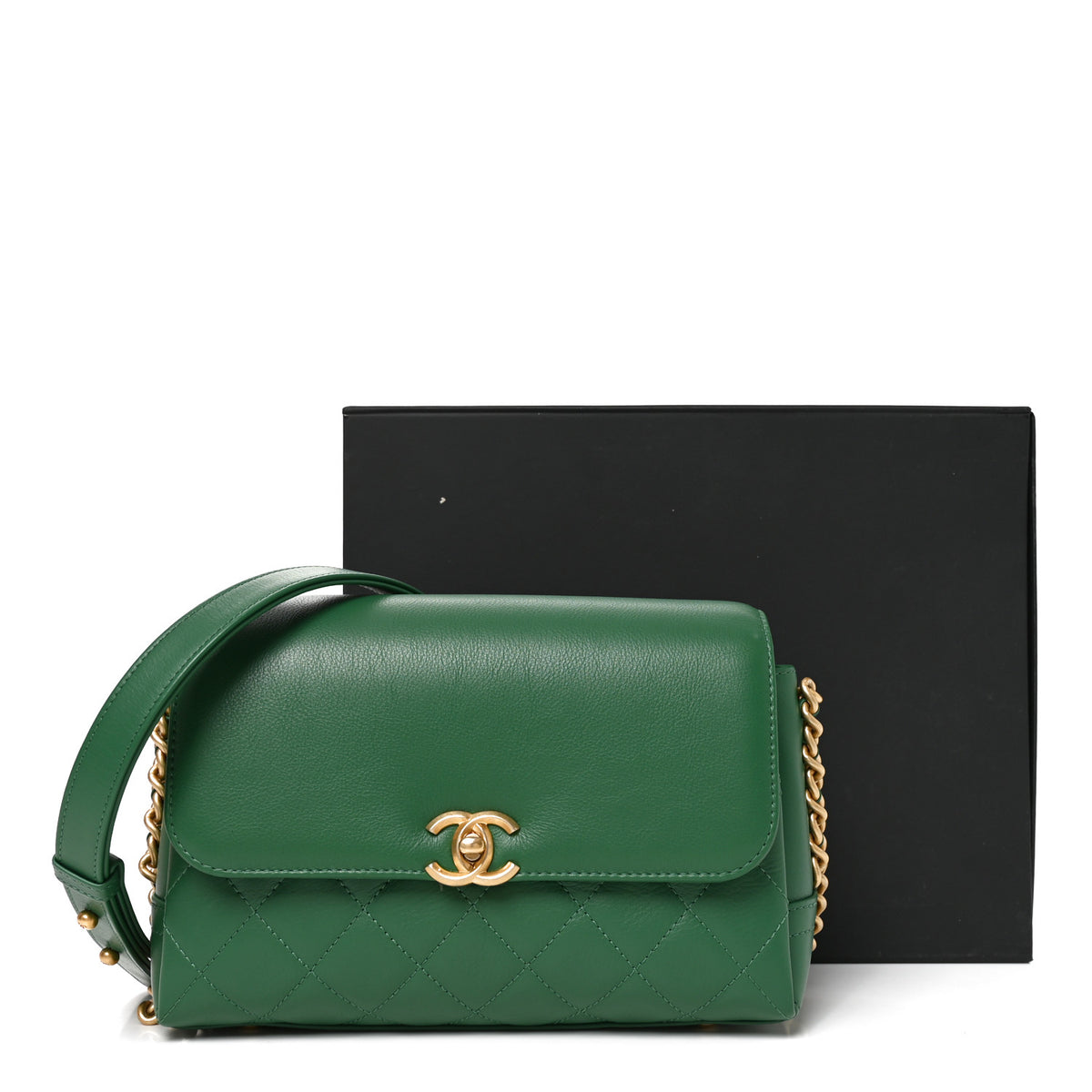 Chanel Calfskin Quilted Flap Green 11 of 11