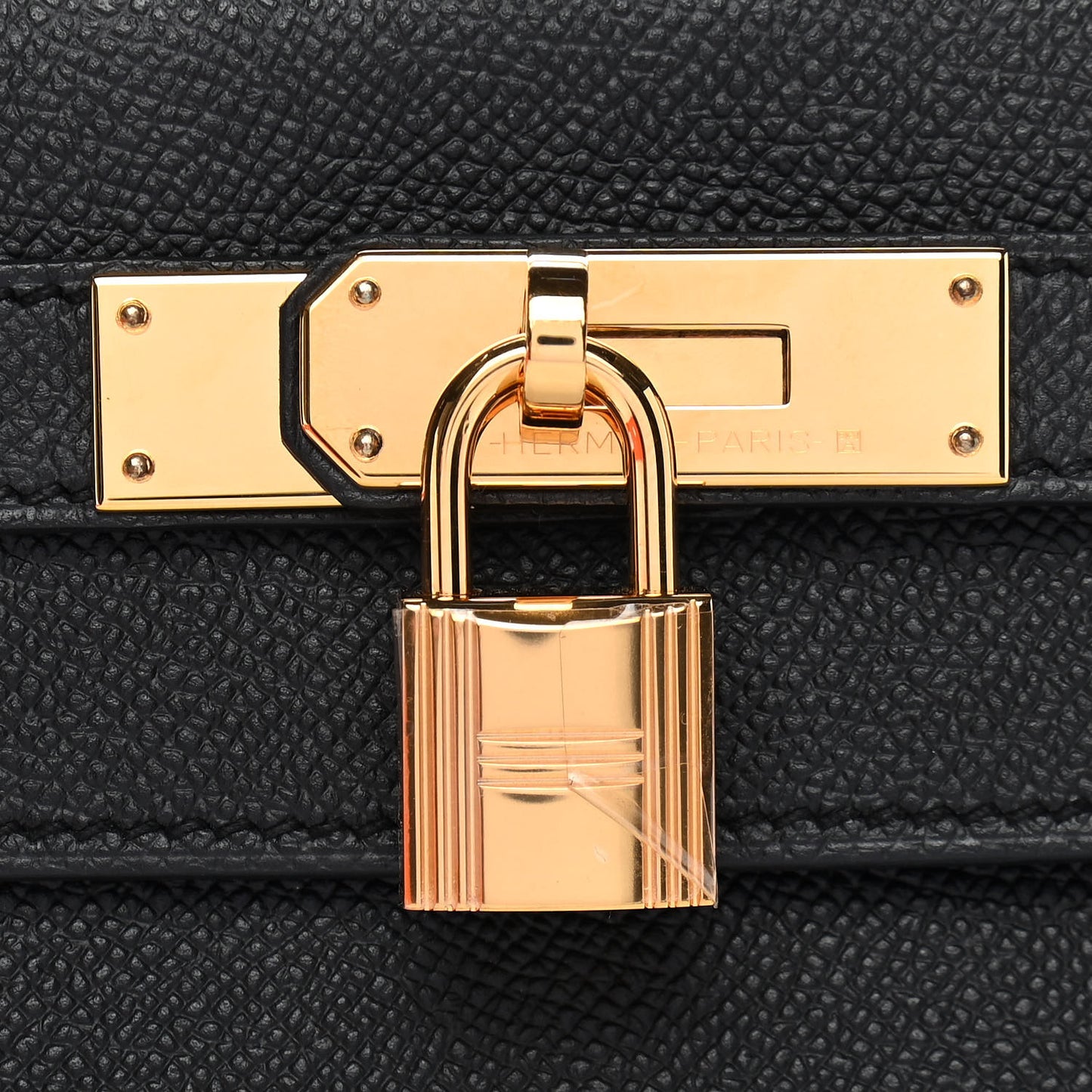 Epsom Kelly Sellier 32 Black