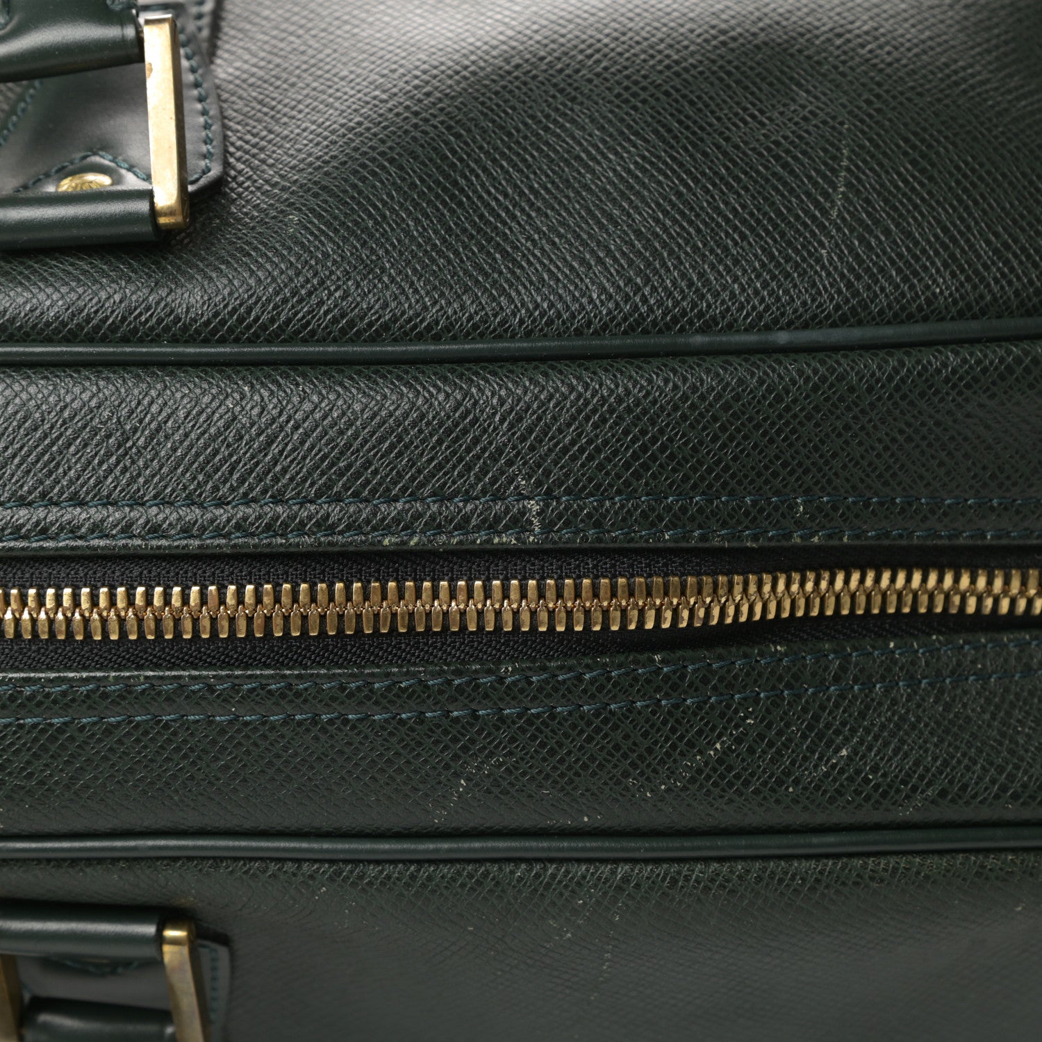 Louis Vuitton Taiga Kendall GM Epicea 12 of 14