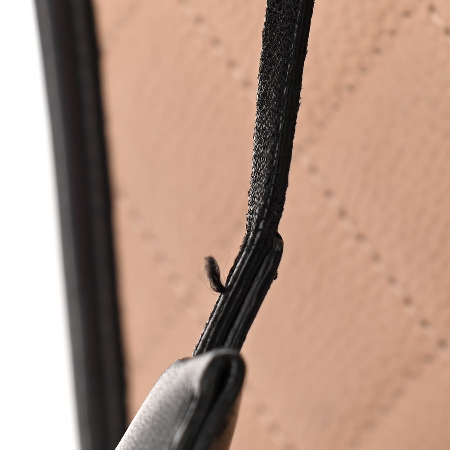 Caviar Quilted Medium CC Filigree Vanity Case Beige Black