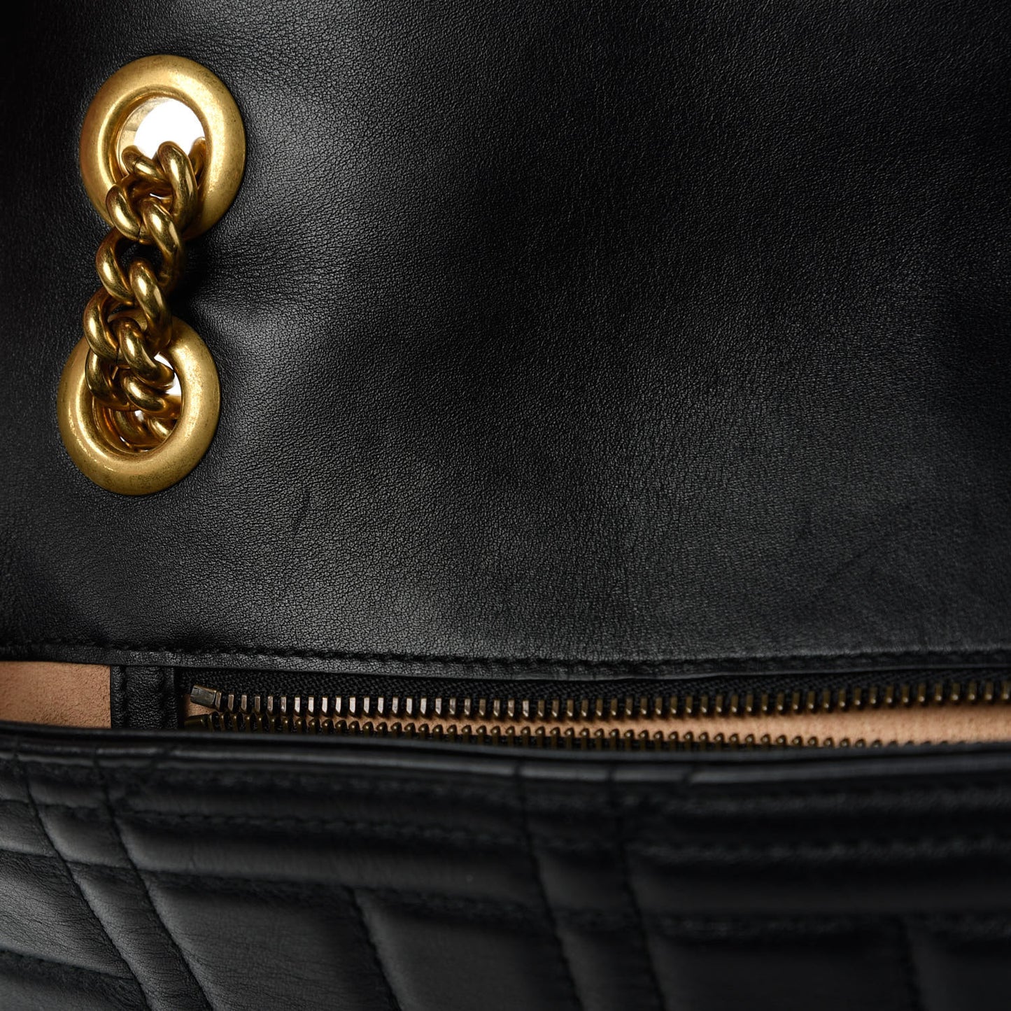 Calfskin Matelasse Studded Medium Pearly GG Marmont Shoulder Bag Black