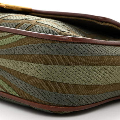 Fendi X SARA COLEMAN Canvas Vitello King FF Fish Eye Embroidered Baguette Amazzonia Ghianda 10 of 12