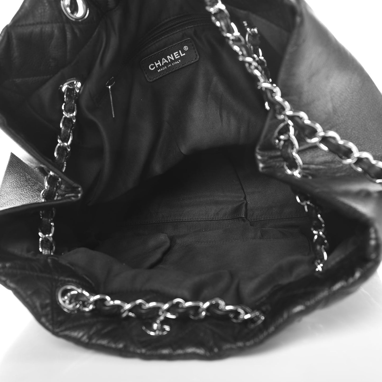 Soft Caviar Quilted Large Cells Tote Black