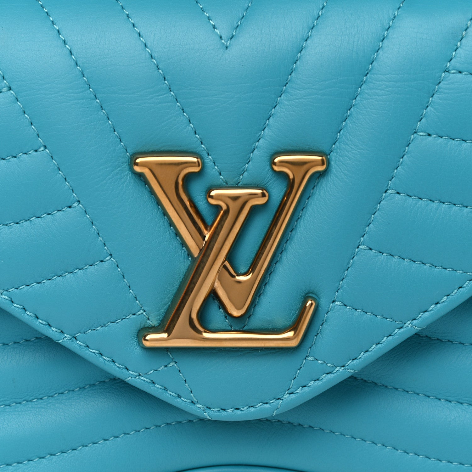 Louis Vuitton Calfskin New Wave Chain PM Malibu Green 8 of 15