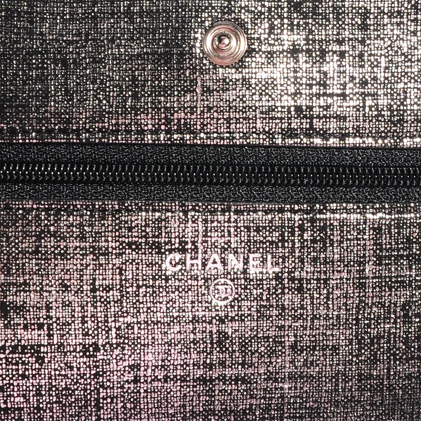 Iridescent Wallet on Chain WOC Dark Silver