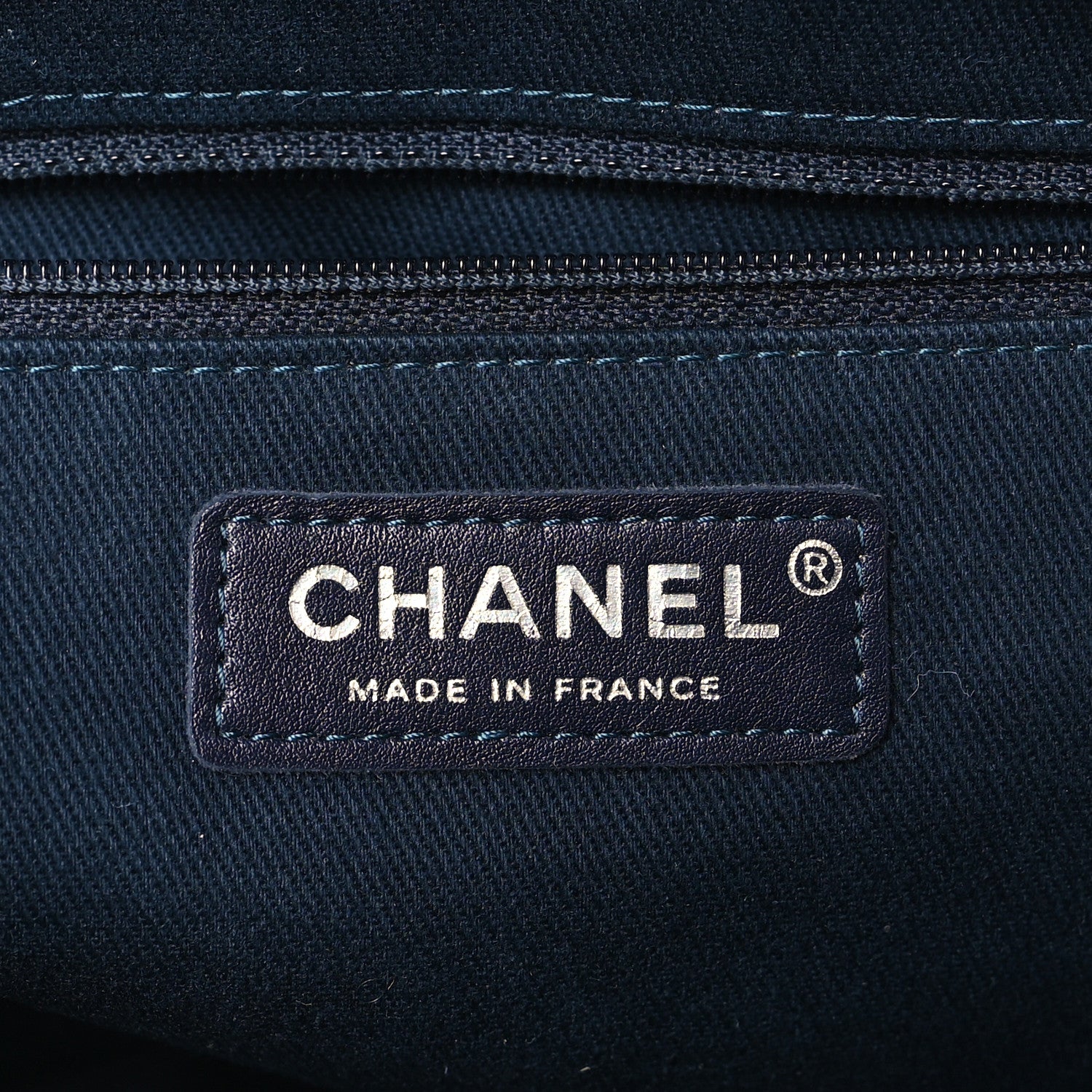 Chanel Caviar Quilted Jumbo Easy Flap Blue 6 of 10