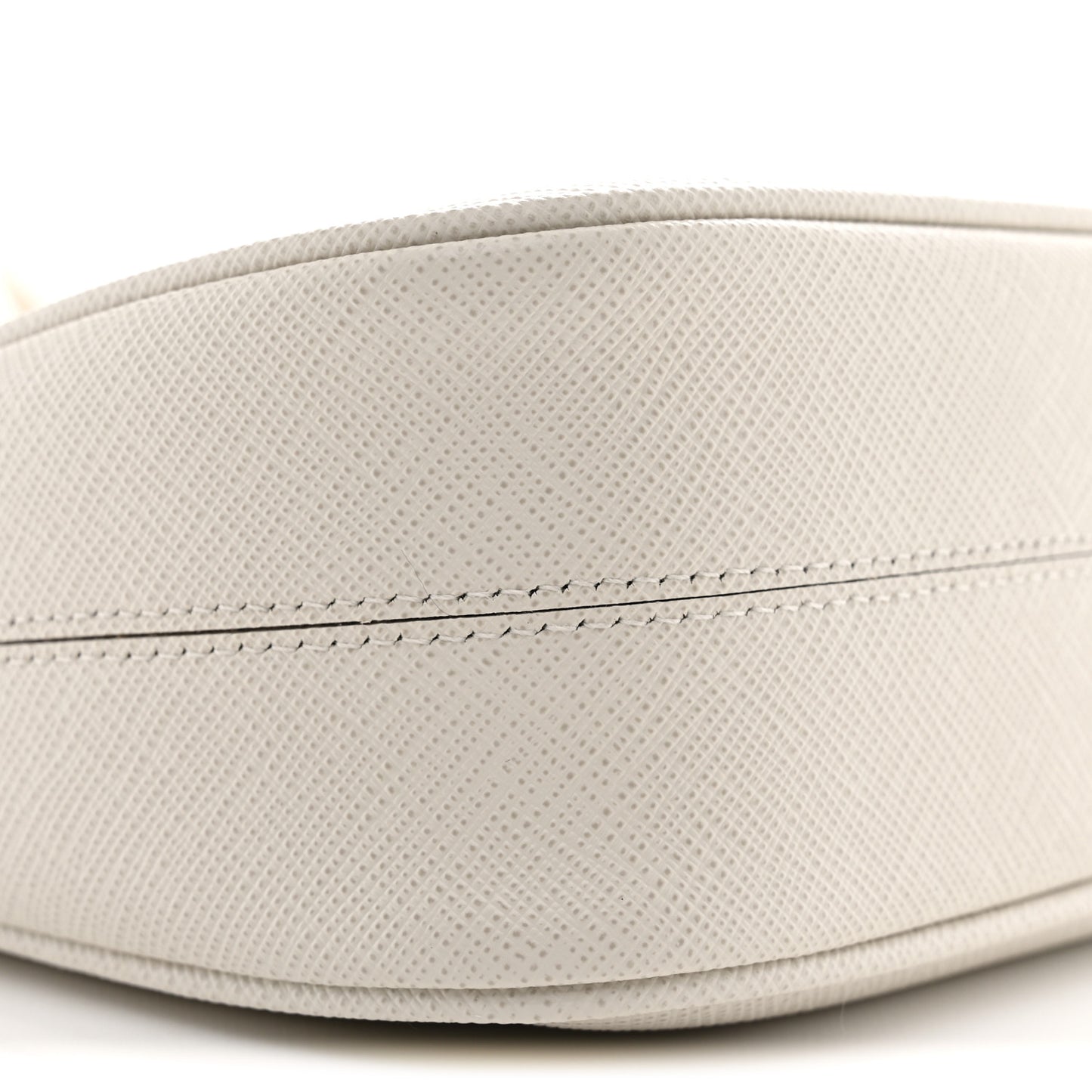 Saffiano Re-Edition 2005 Shoulder Bag White