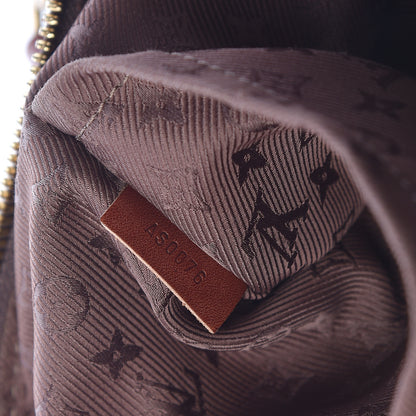 Louis Vuitton Mahina Onatah Pochette Moka 7 of 10