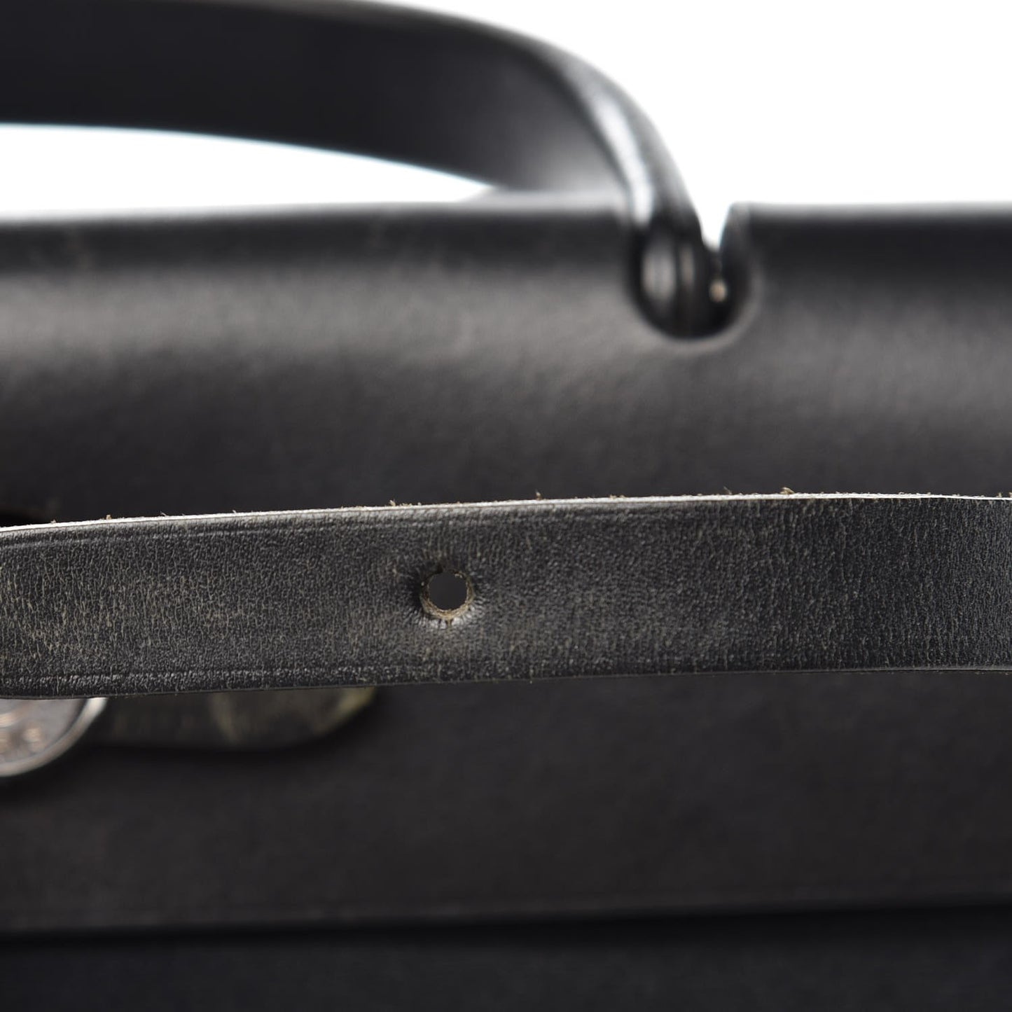Toile Vache Calfskin Herbag 30 PM Black