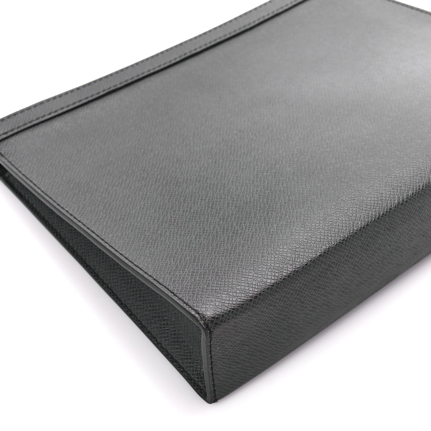 Louis Vuitton Taiga Pochette Voyage MM Black 9 of 10