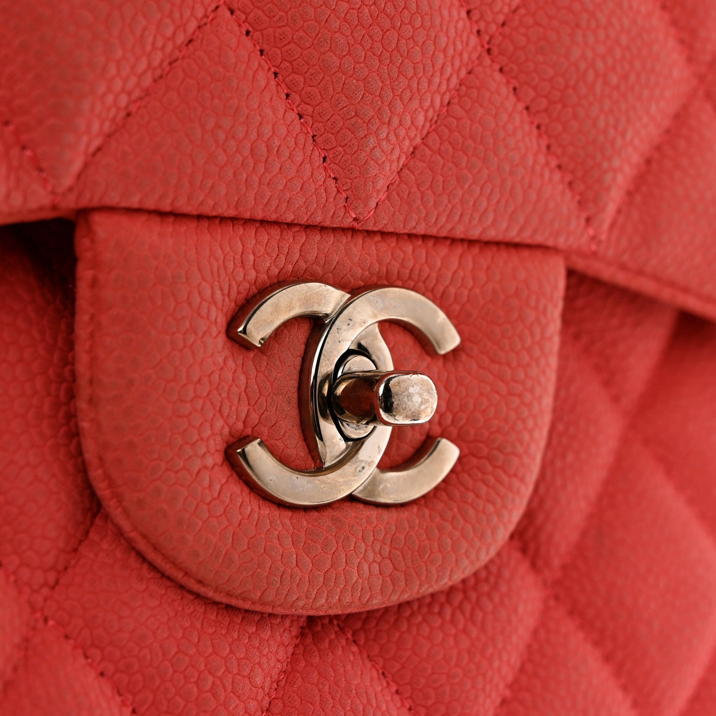 Iridescent Caviar Quilted Jumbo Double Flap Coral