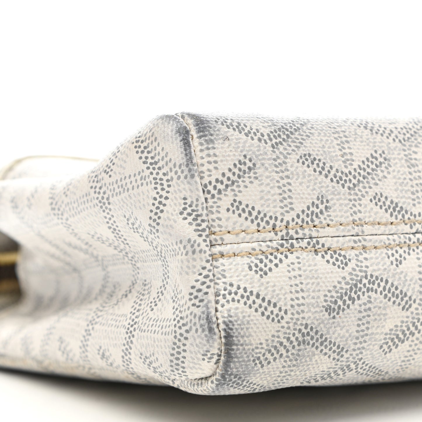 Goyardine Miroir Toiletry Bag PM White