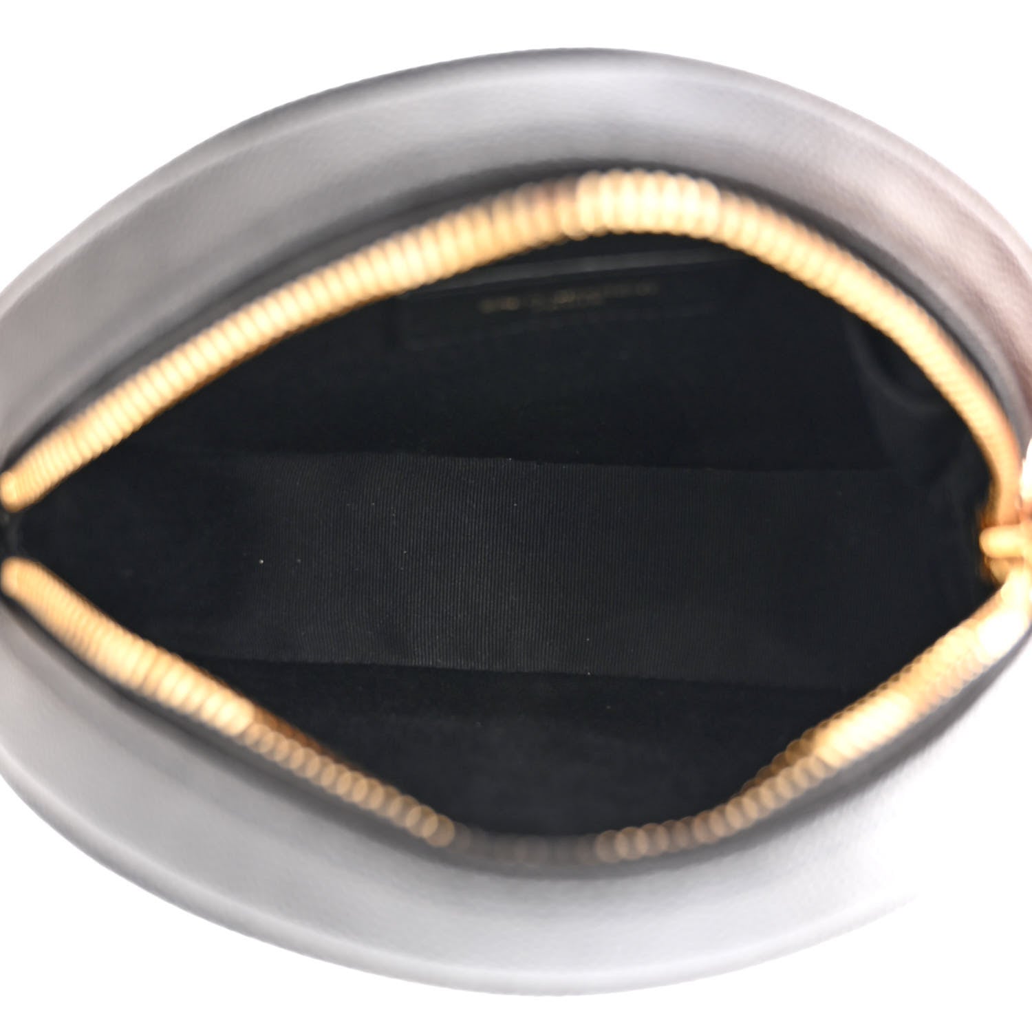 Saint Laurent Grain De Poudre Matelasse Chevron Quilted Round Vinyle Camera Bag Black 5 of 11
