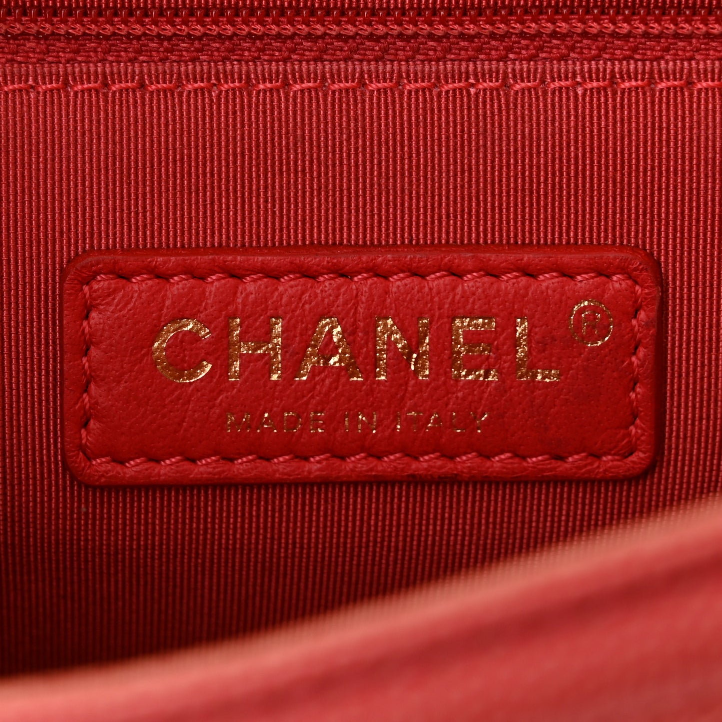 Caviar Quilted Sunset On The Sea Waist Bag Coral