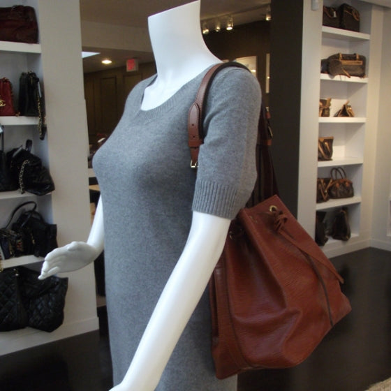 Louis Vuitton Epi Petit Noe Fawn 2 of 10