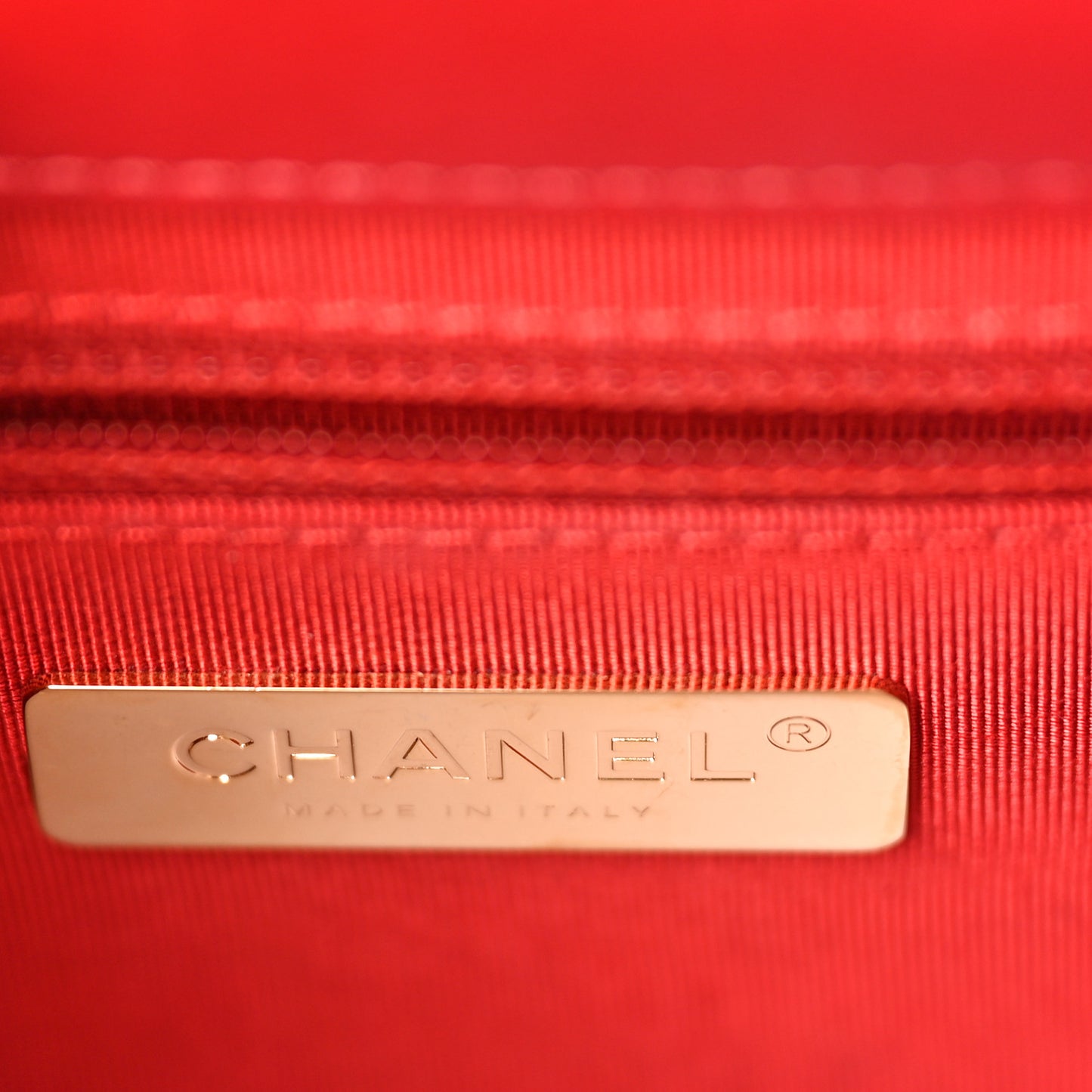 Calfskin Caviar Quilted Mini Chain Handle Flap Red