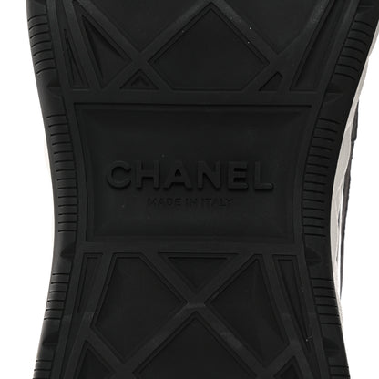 Chanel Suede Calfskin Nylon Grosgrain CC Sneakers 41 Gray 8 of 9
