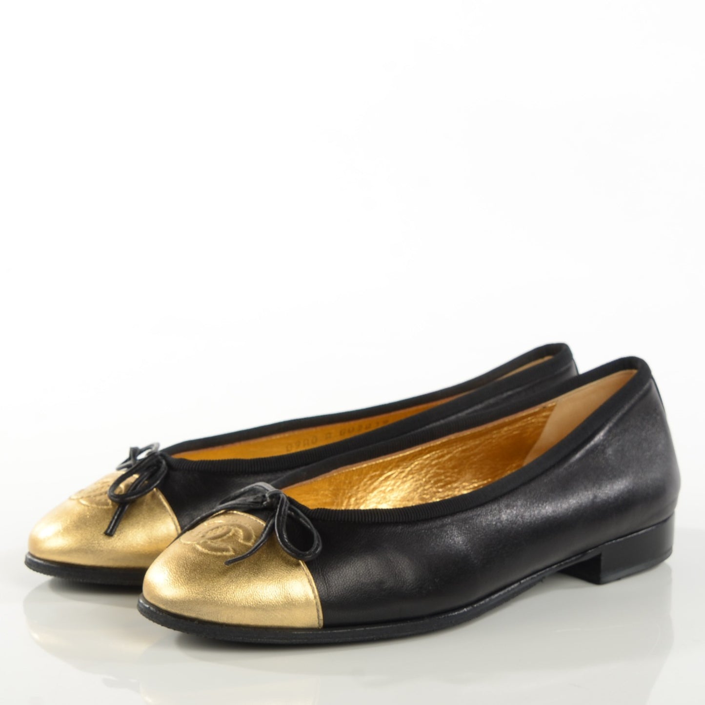Metallic Calfskin Cap Toe Ballerina Flats 36 Gold Black