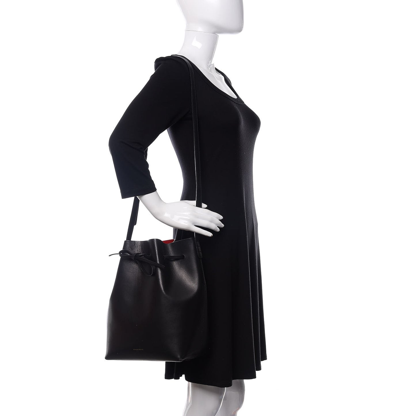 Vegetable Tanned Calfskin Bucket Bag Black Flamma