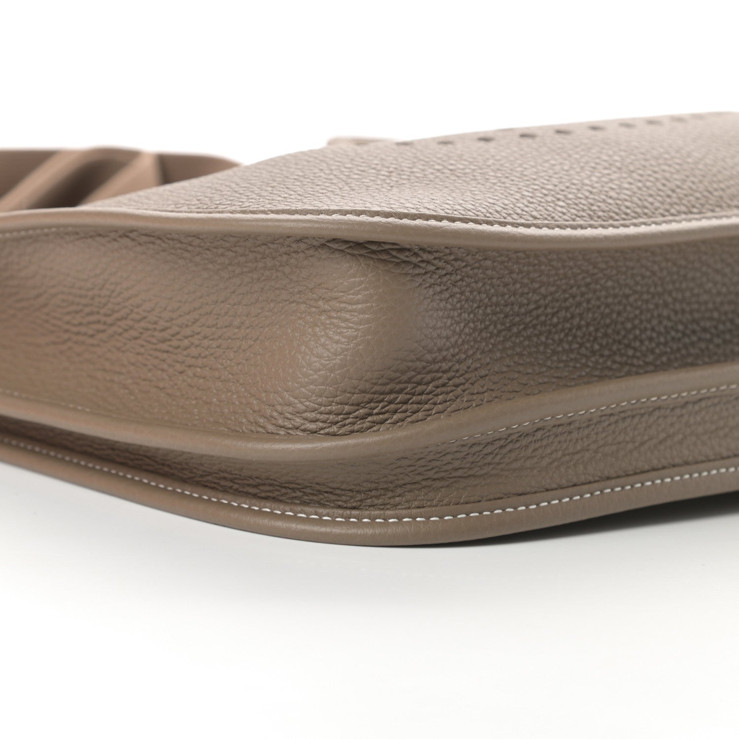 Hermes Taurillon Clemence Evelyne III PM Etoupe 9 of 11