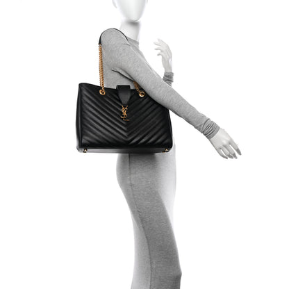 Saint Laurent Grain De Poudre Matelasse Chevron Monogram Shopping Bag Black 2 of 12