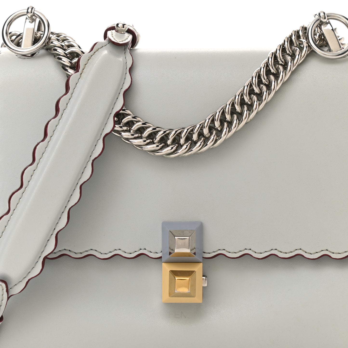 Vitello Liberty Scalloped Studded Small Kan I Shoulder Bag Grigio Perla