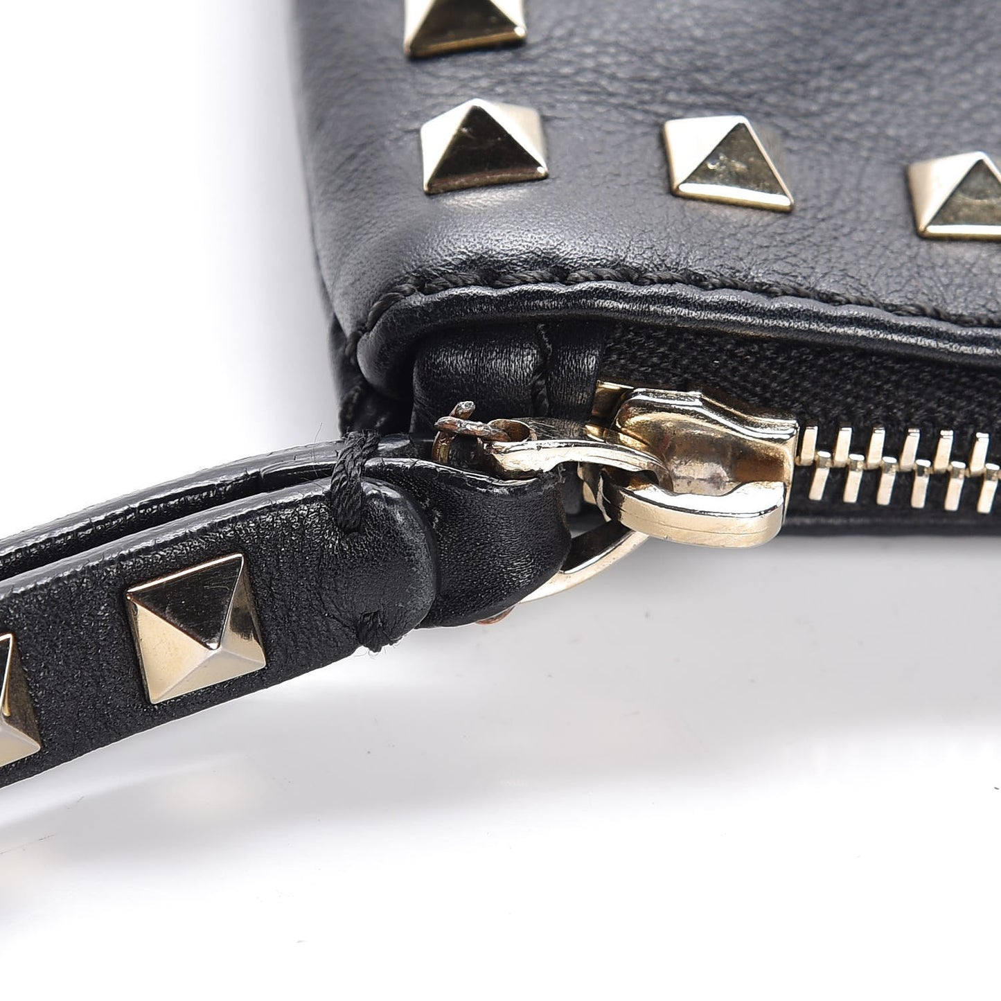 Vitello Large Rockstud Zip Wristlet Pouch Black