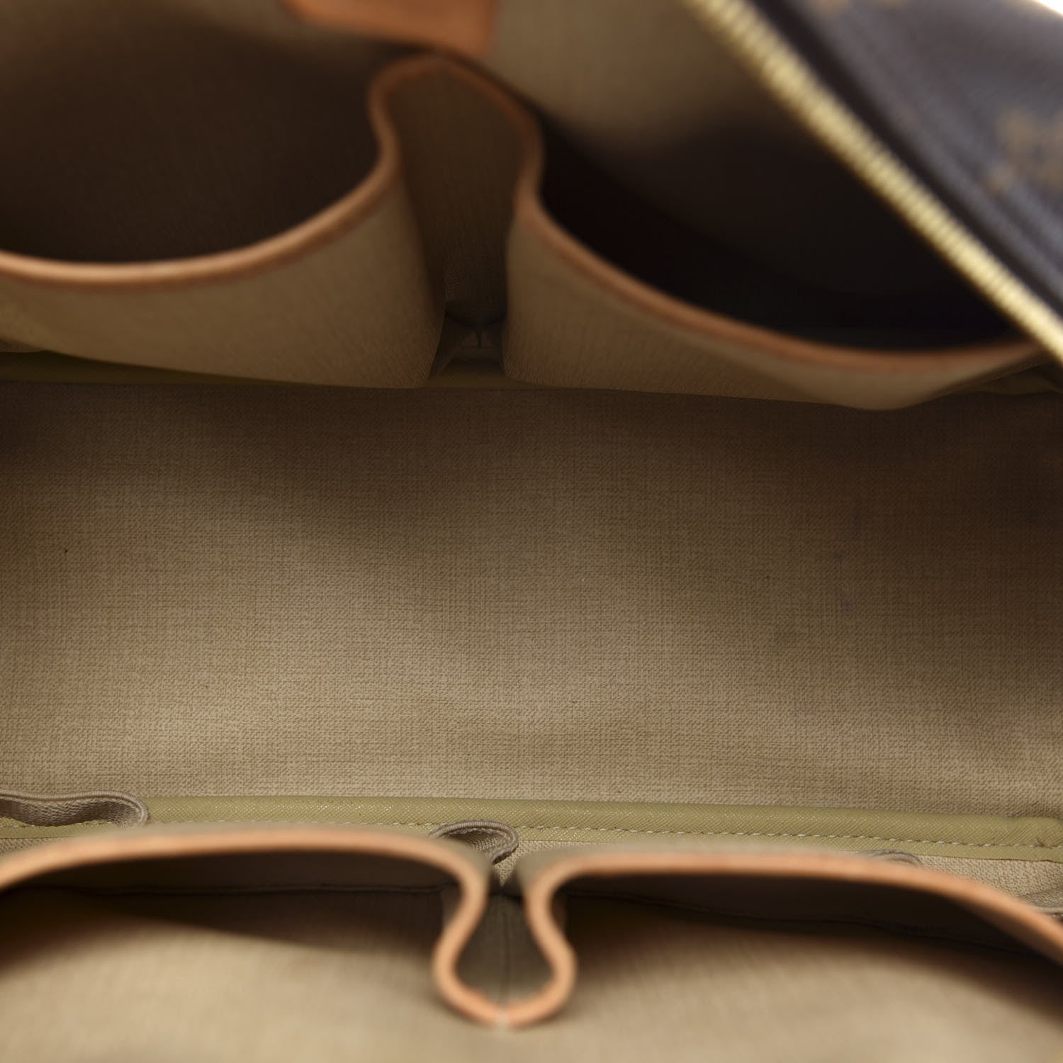 Louis Vuitton Monogram Deauville 5 of 17