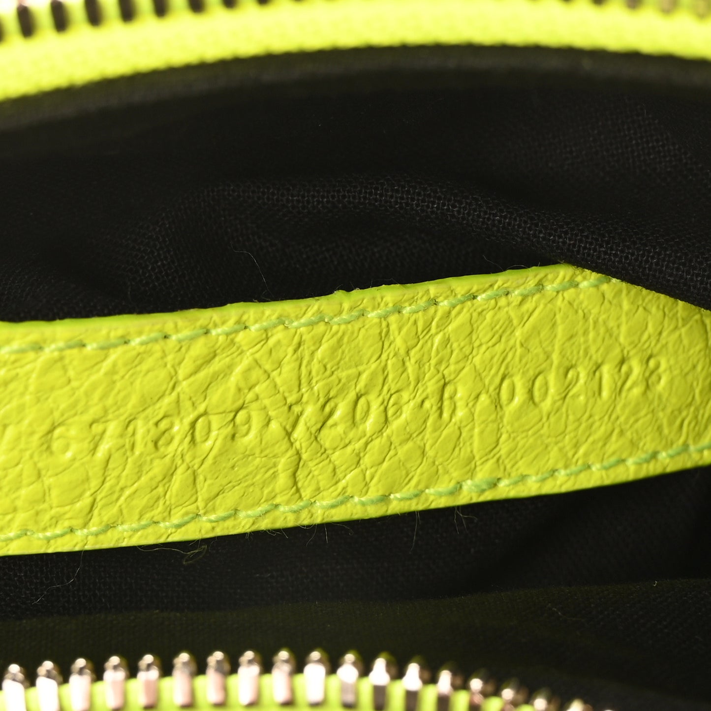 Agneau Arena Le Cagole Shoulder Bag XS Fluo Yellow