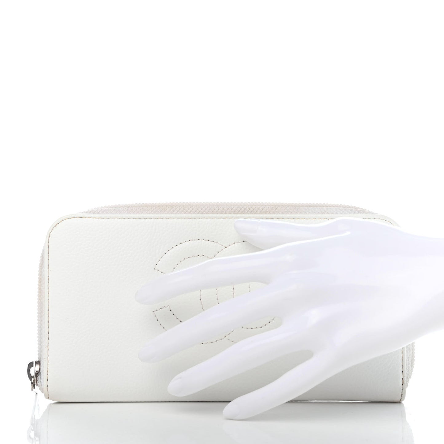 Caviar Timeless CC Large Gusset Zip Around Wallet White