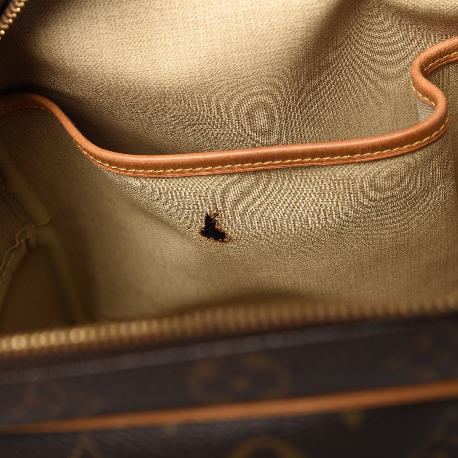 Louis Vuitton Monogram Reporter GM 11 of 11