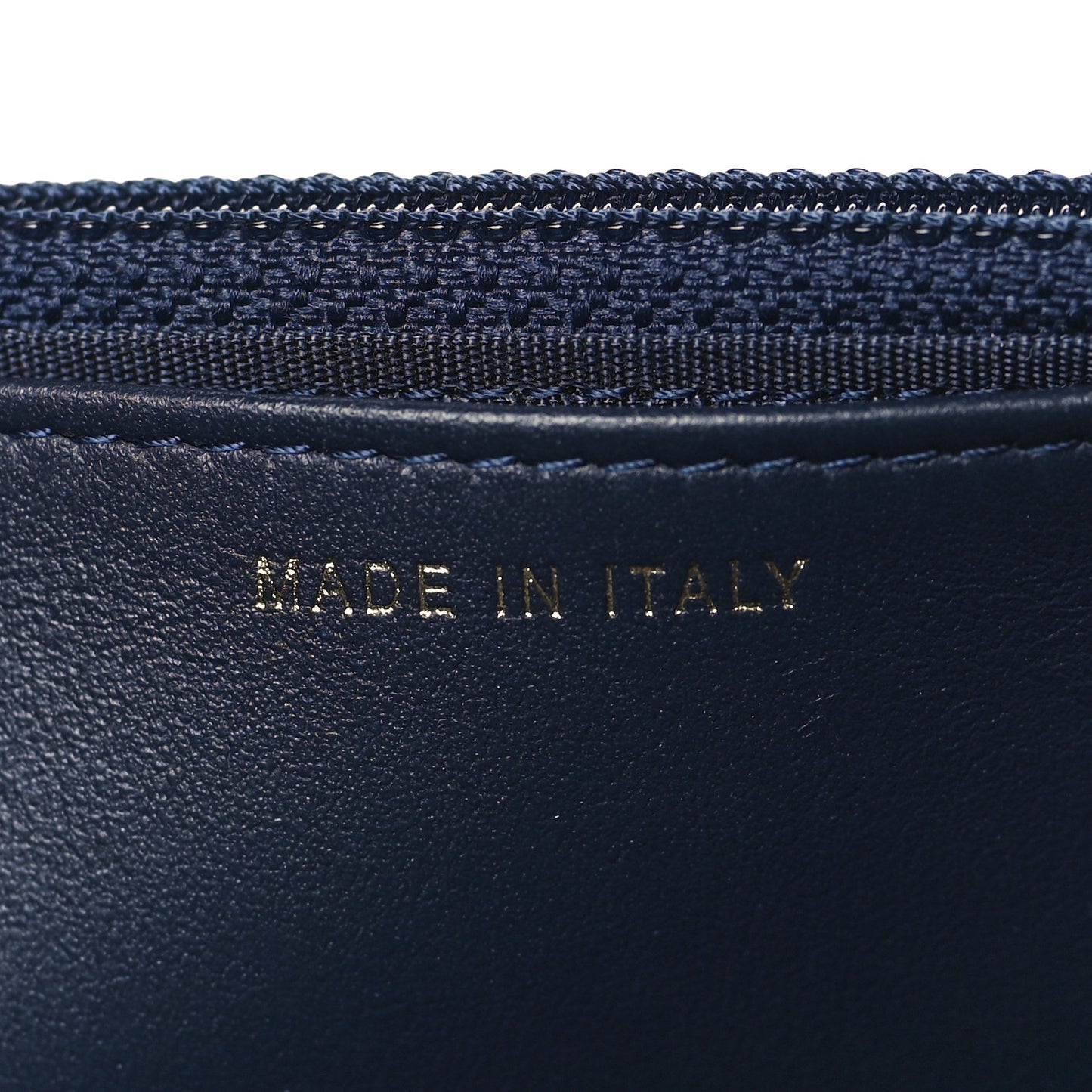 Caviar Quilted CC Filigree Wallet On Chain WOC Navy