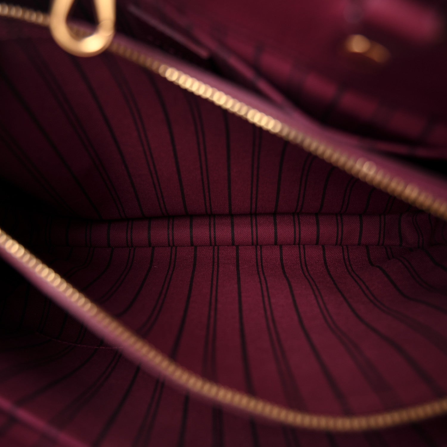 Louis Vuitton Empreinte Montaigne MM Grape 7 of 12