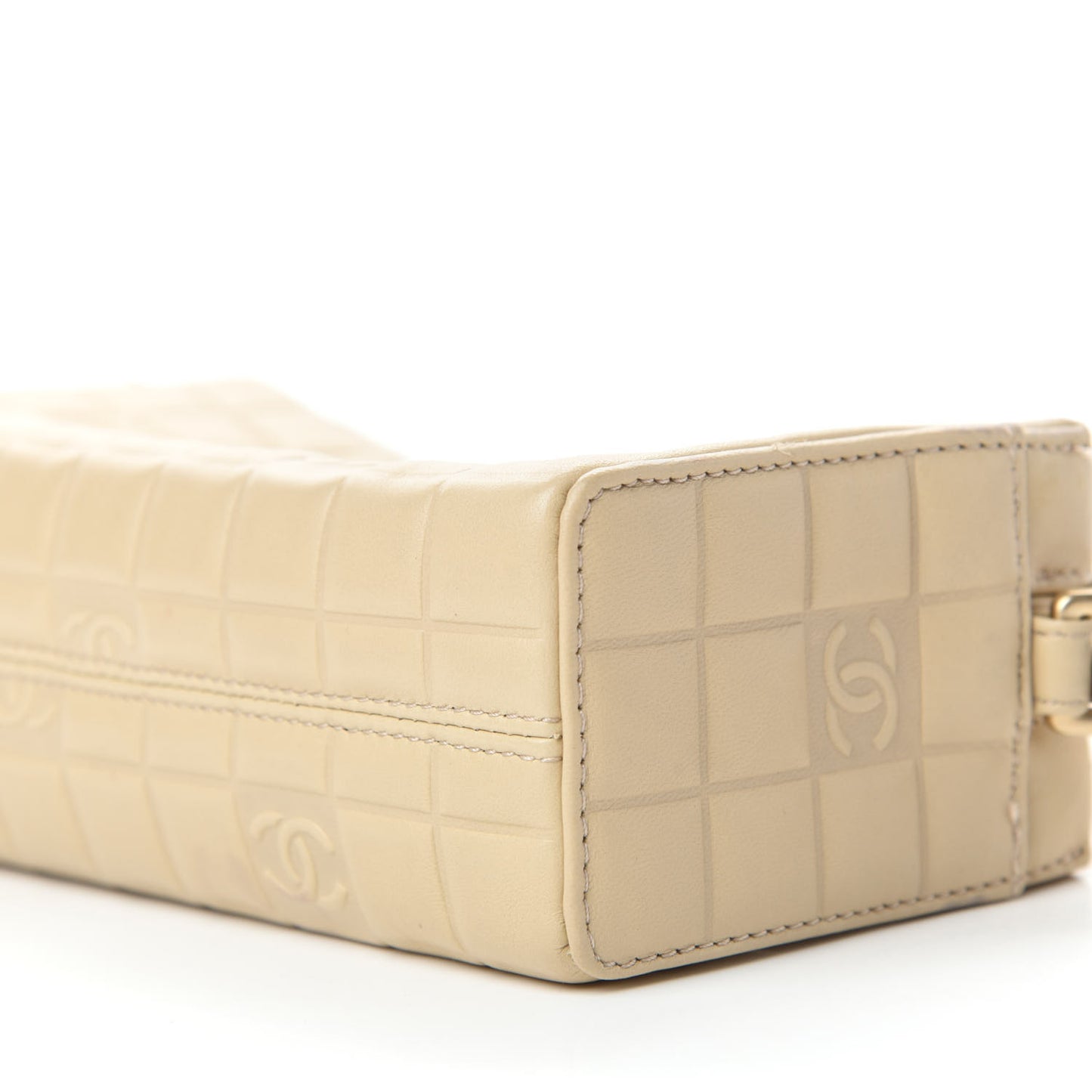 Lambskin Quilted CC Chocolate Bar Shoulder Bag Beige