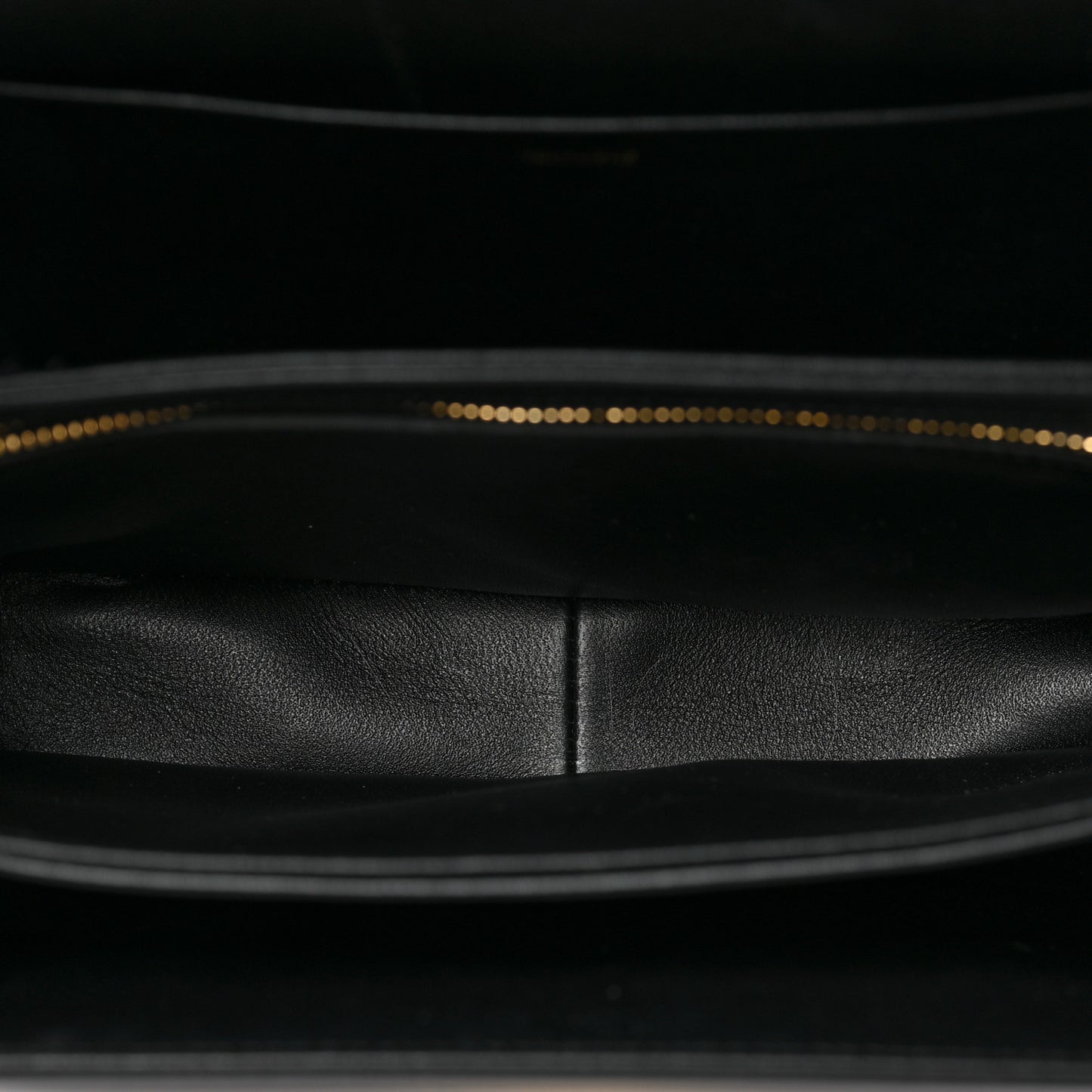 Shiny Calfskin Medium Triomphe Black