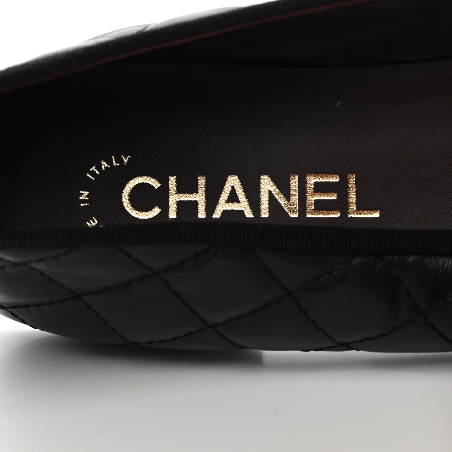 Aged Calfskin Quilted CC Cap Toe Ballerina Flats 40.5 Black