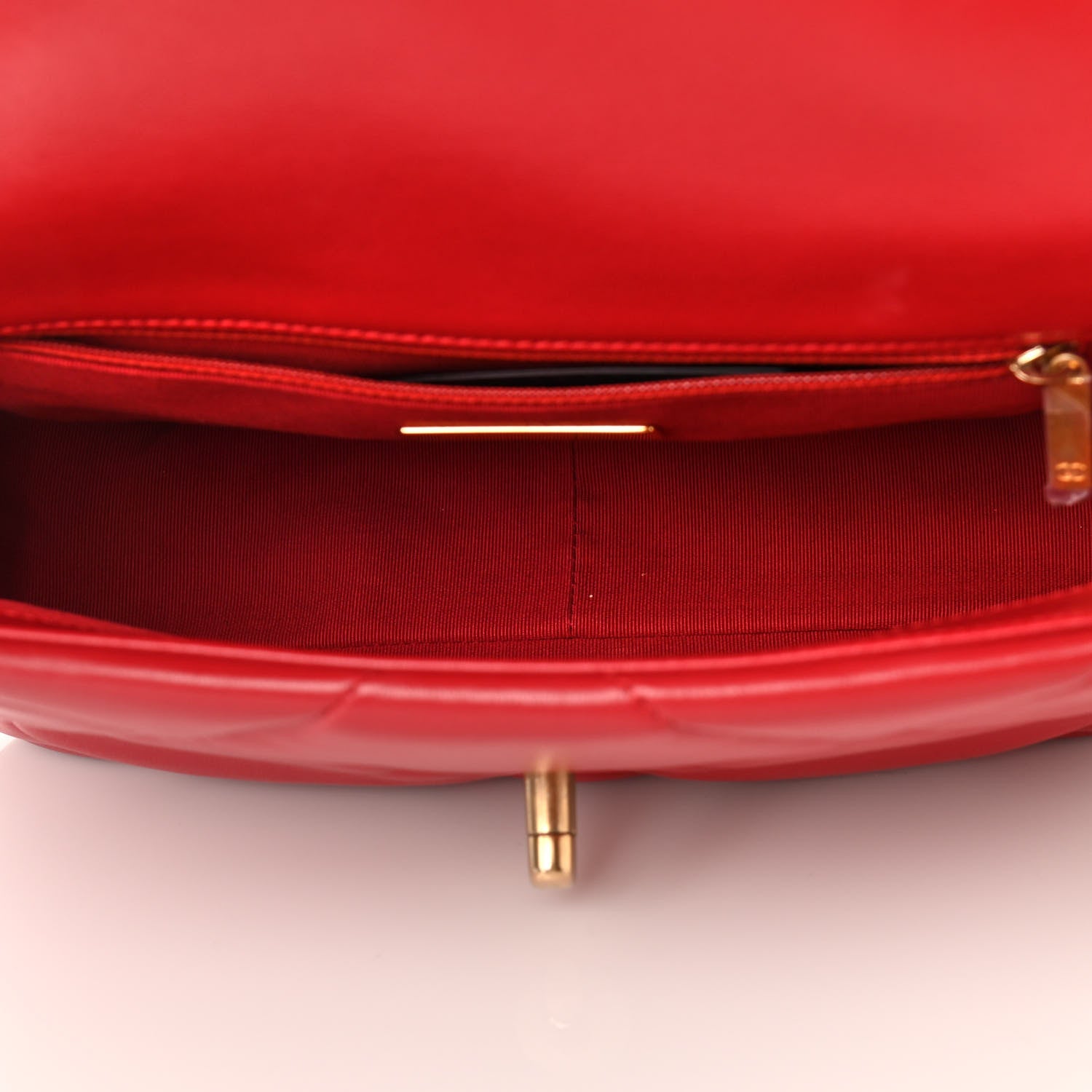 Chanel Lambskin Quilted Medium Chanel 19 Flap Red 5 of 11
