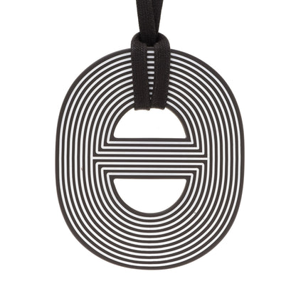 Hermes Lacquered Wood Fidelio Grave Necklace Black 5 of 5