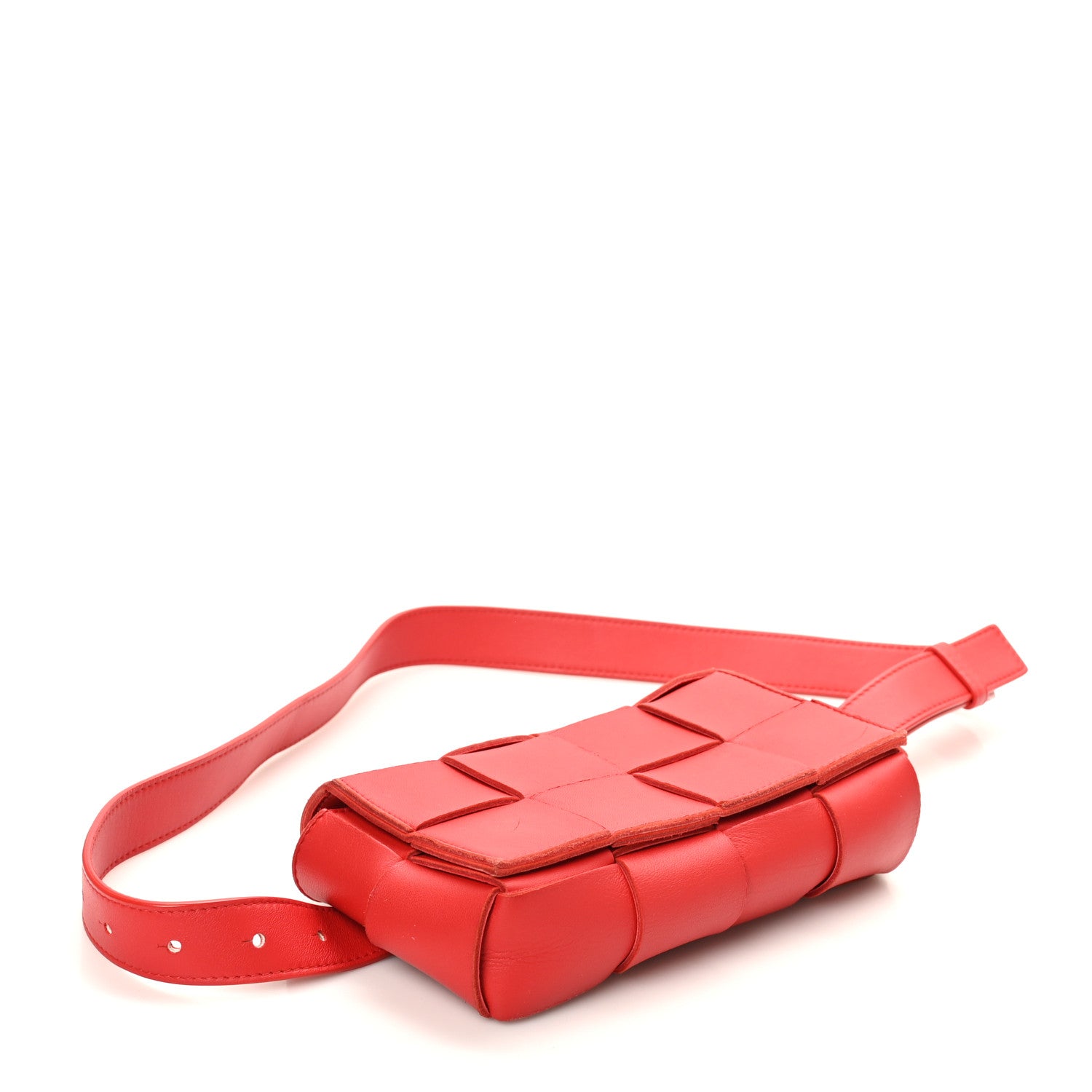 Bottega Veneta Nappa Maxi Intreccio The Belt Cassette Bag Bright Red 4 of 9