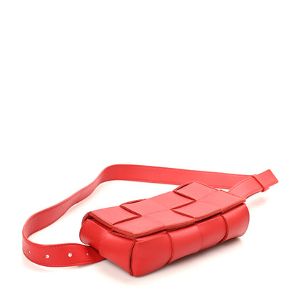 Bottega Veneta Nappa Maxi Intreccio The Belt Cassette Bag Bright Red 4 of 9