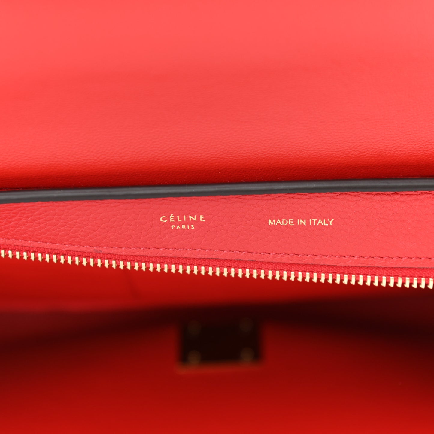 Drummed Calfskin Suede Medium Trapeze Coquelicot