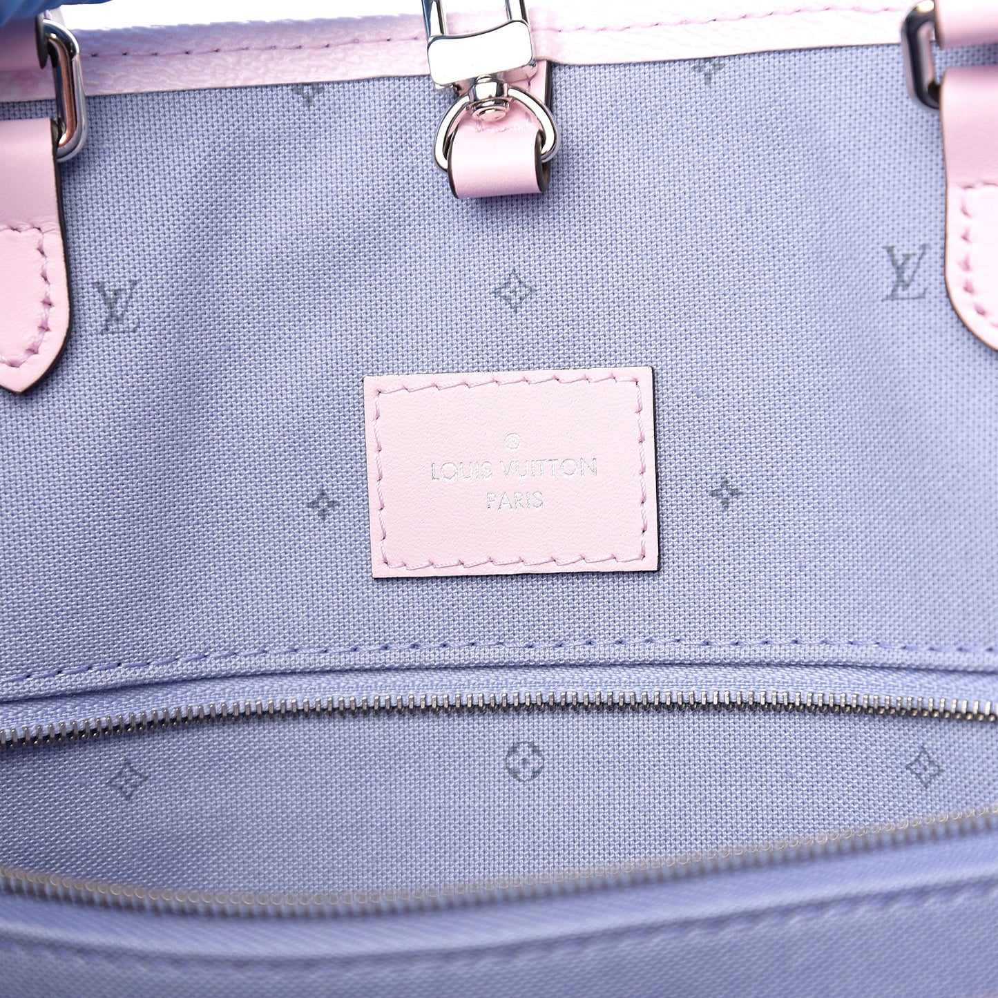 Monogram Escale Onthego GM Pastel