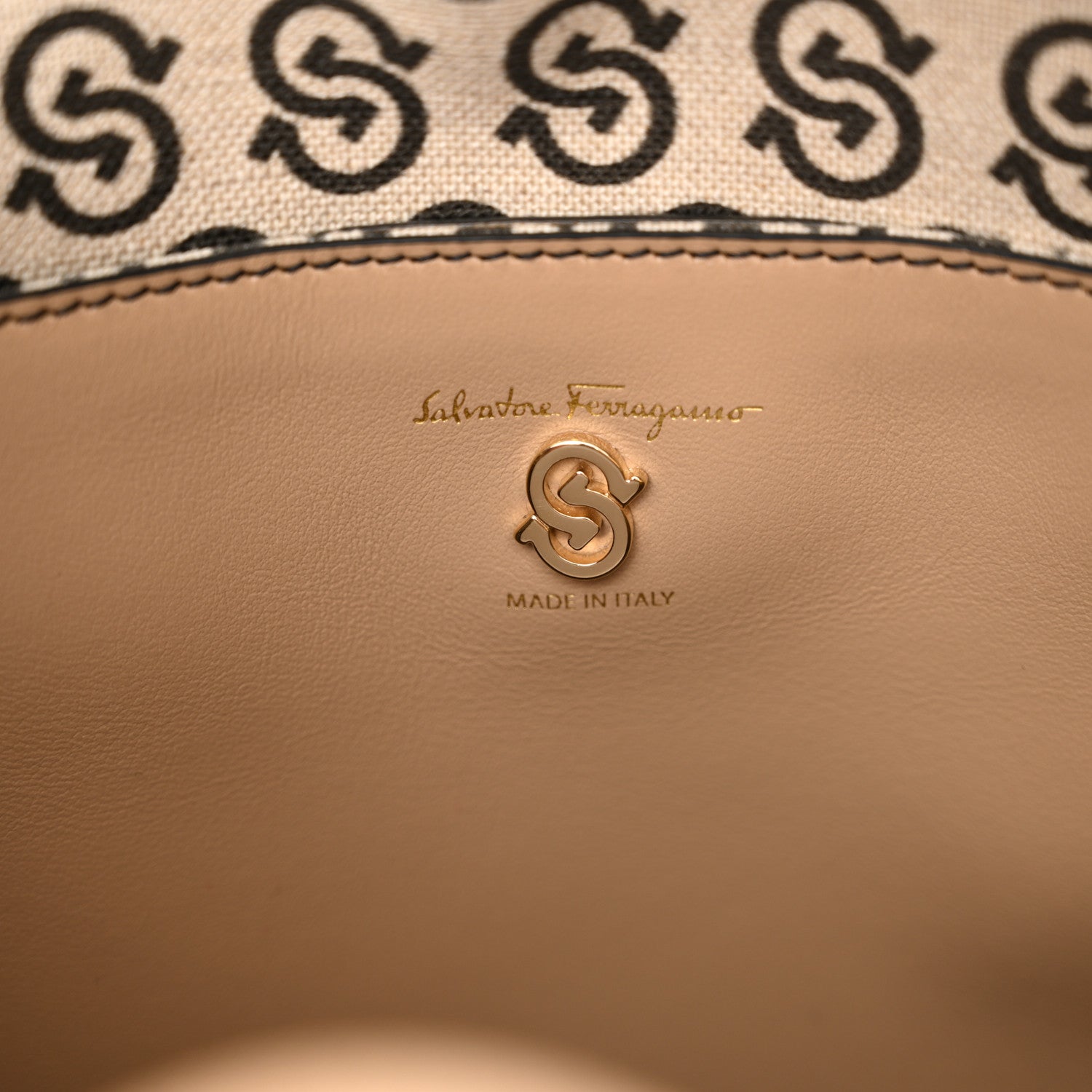 Salvatore Ferragamo Calfskin Gancini Shoulder Bag Beige 7 of 10