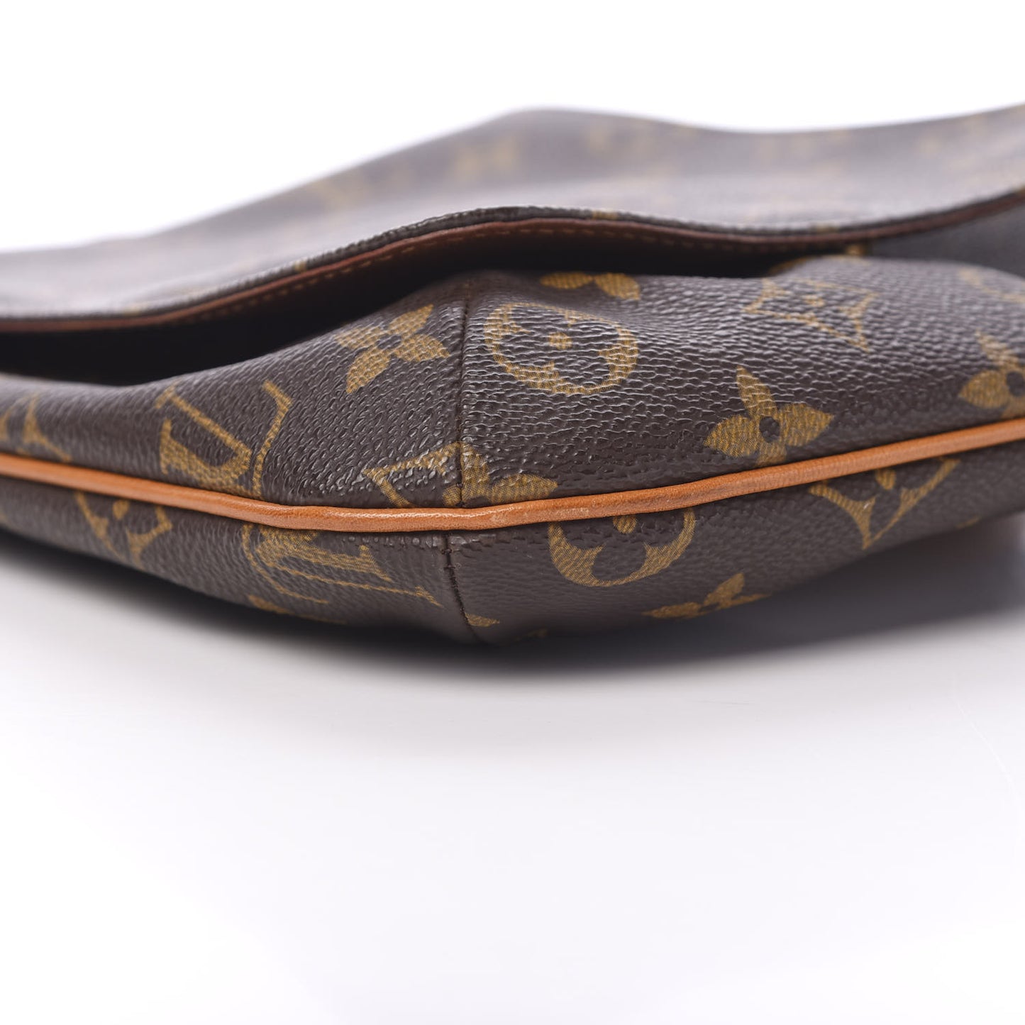 Monogram Musette Salsa
