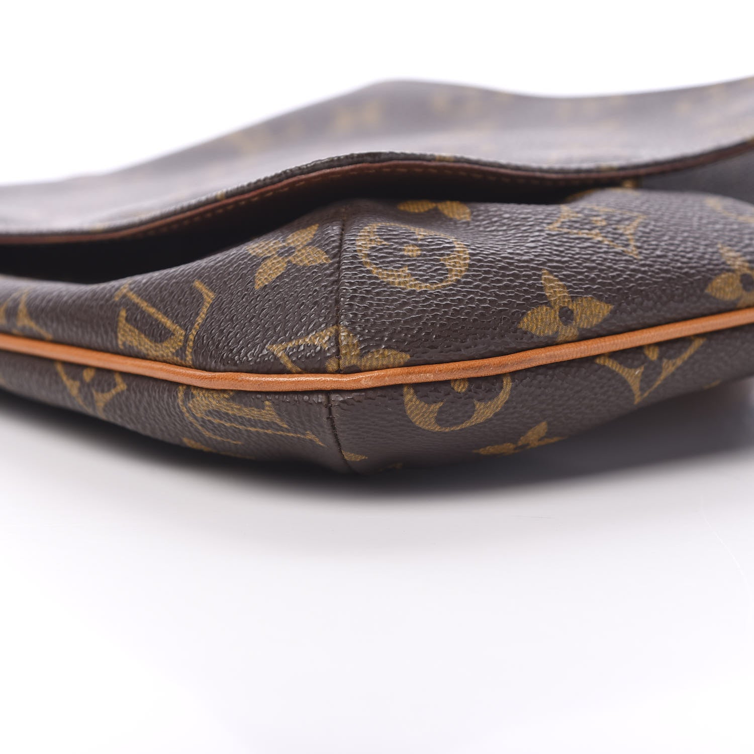 Louis Vuitton Monogram Musette Salsa 7 of 12
