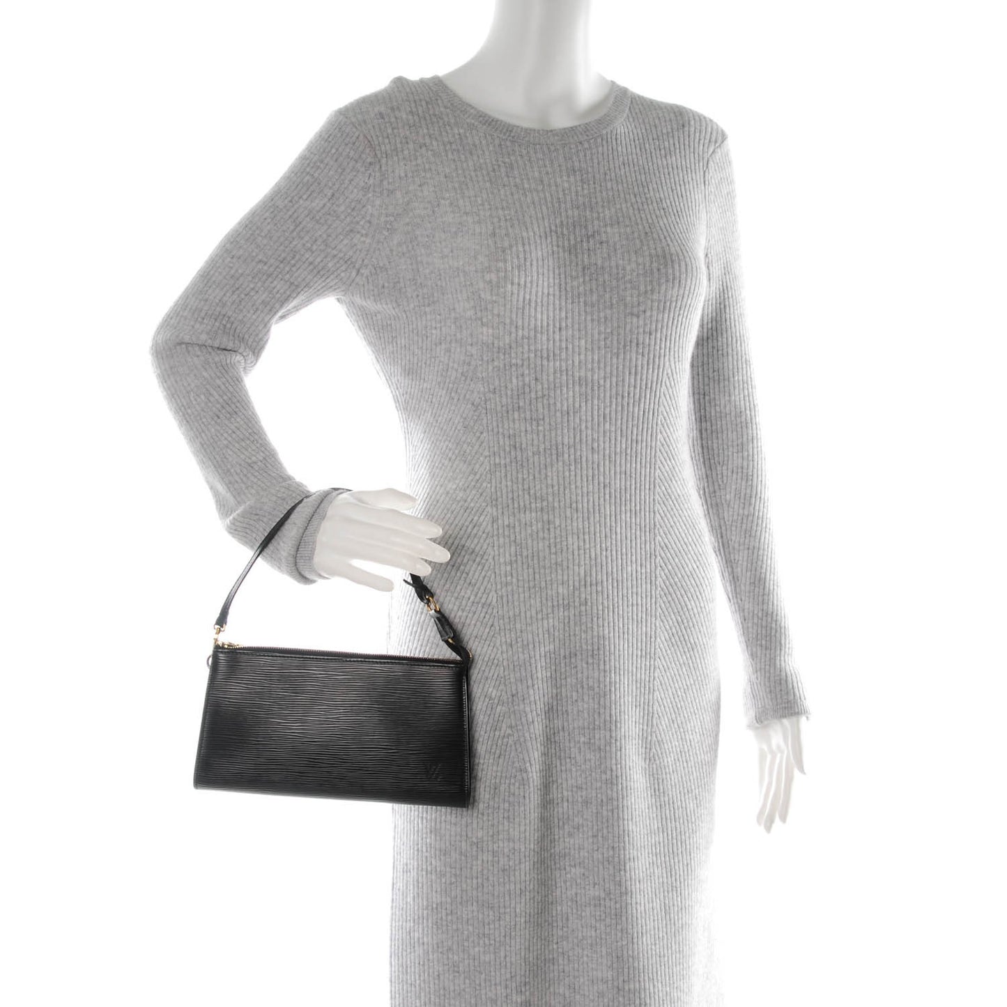 Epi Pochette Accessories 24 Black